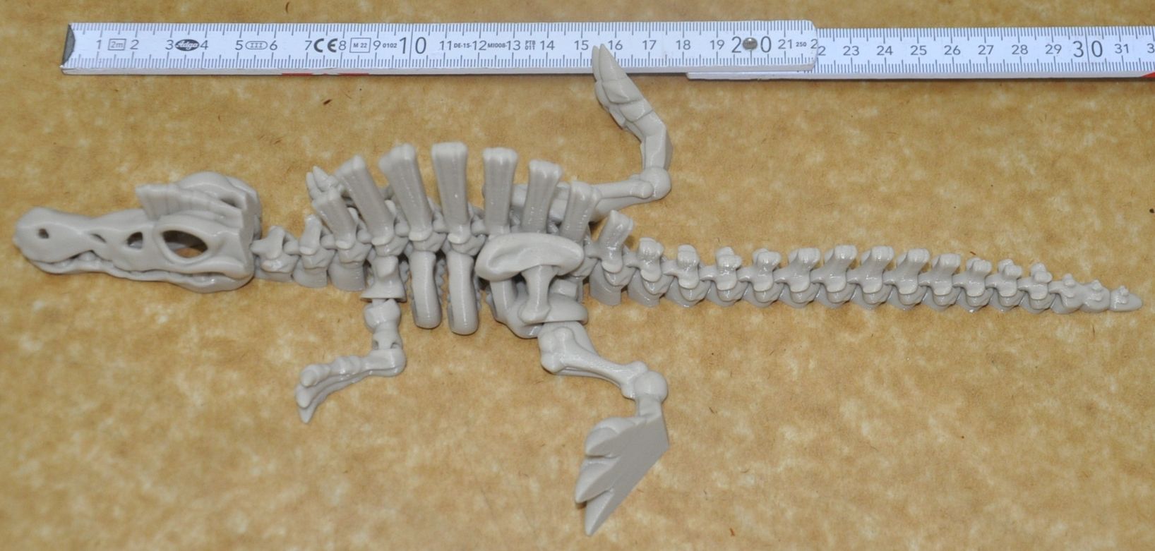 Flexi Spinosaurus Dinosaurier